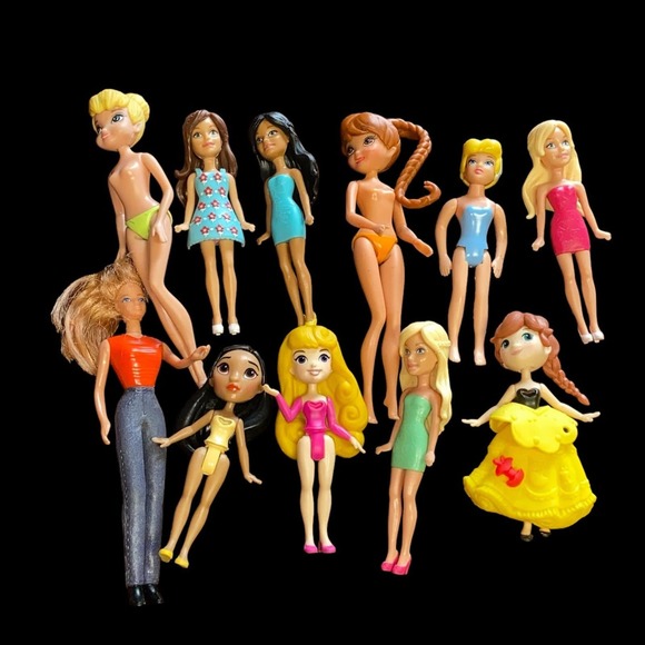 Lot of 11 doll’s random put together colorfull little girl toys - Picture 5 of 5